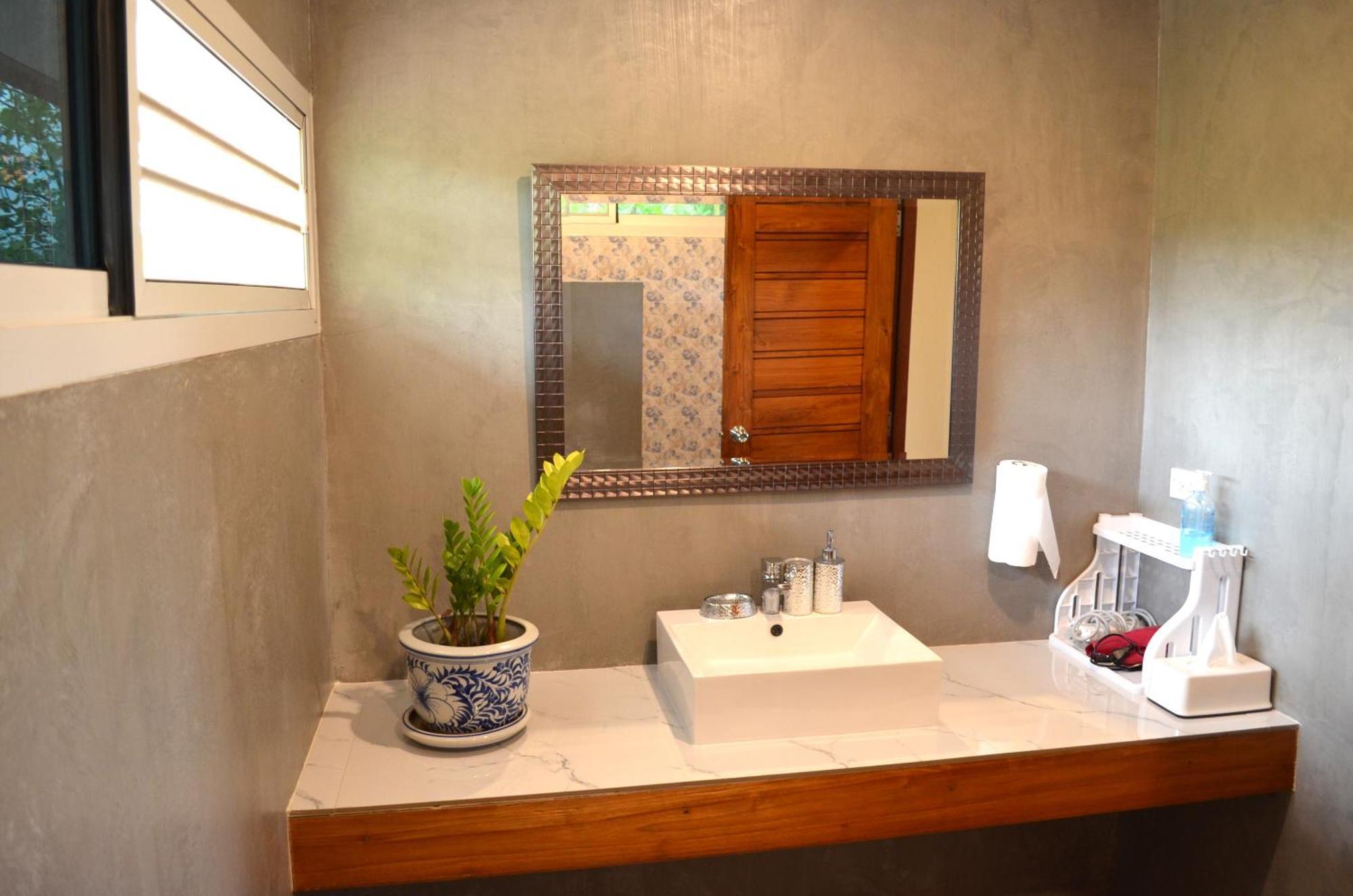Pua Tranquil Vista Homestay エクステリア 写真